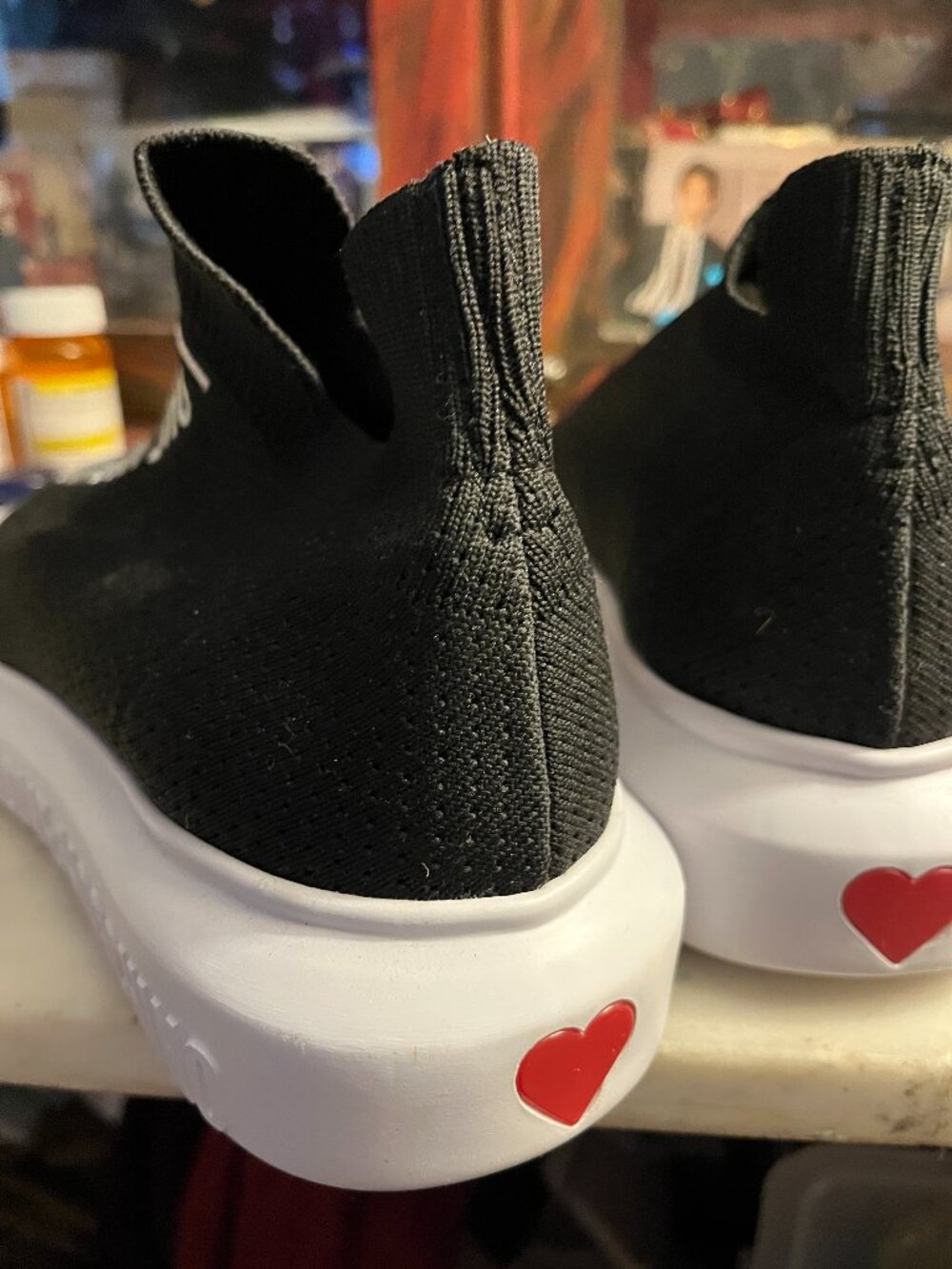 SHOE